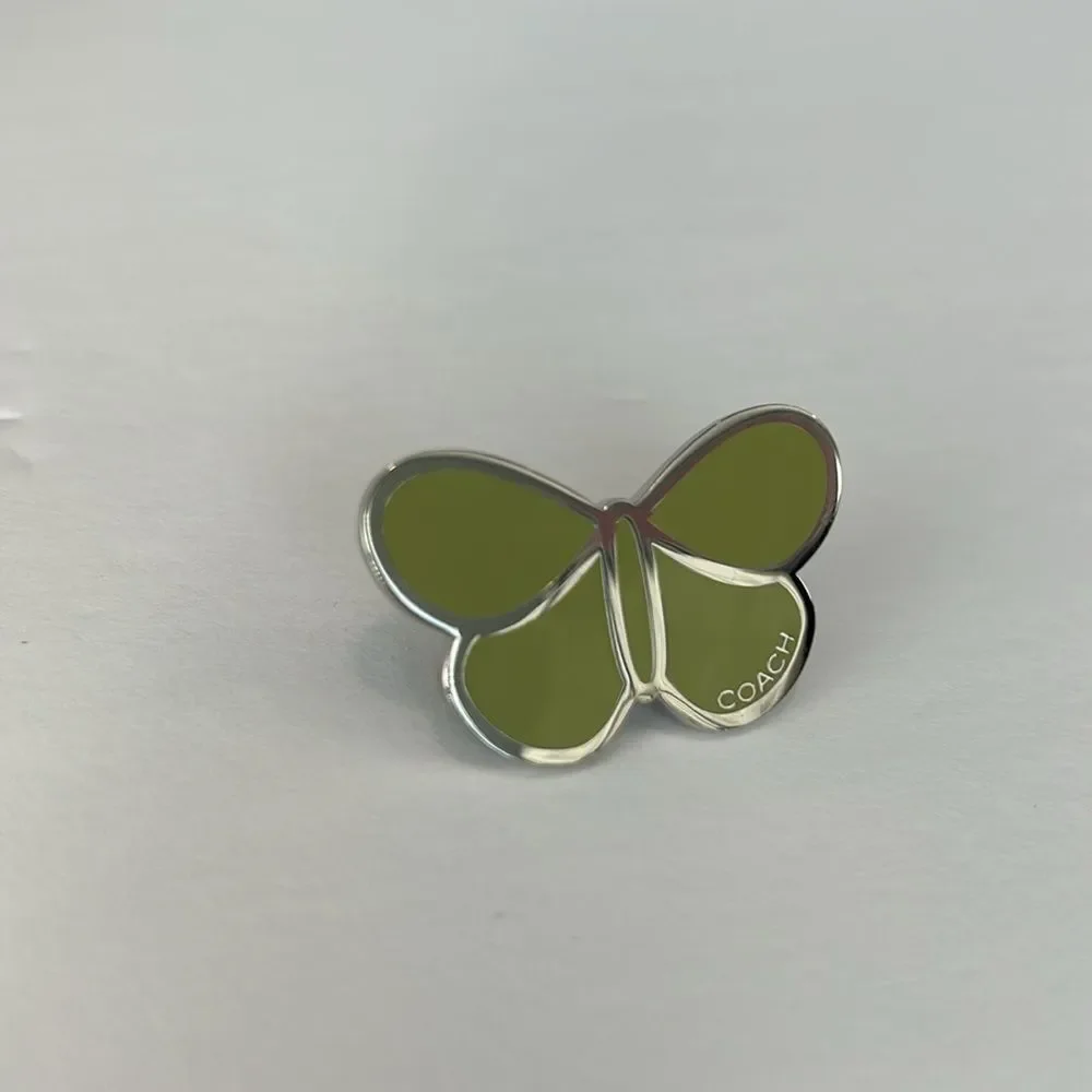 NWOT COACH Vintage Green Enamel Butterfly
Lapel Pin Brooch Purse Backpack Charm - Picture 2 of 6